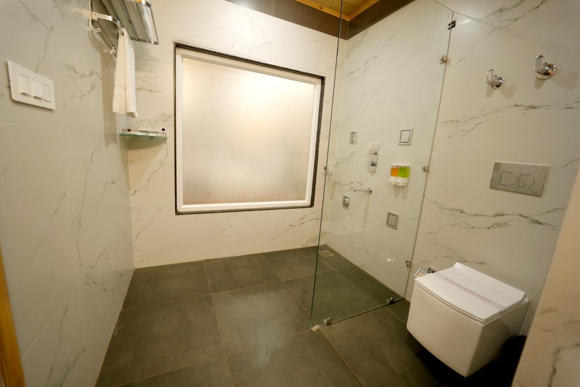 Dn Resort Dharamshala McLeod Ganj Exterior foto